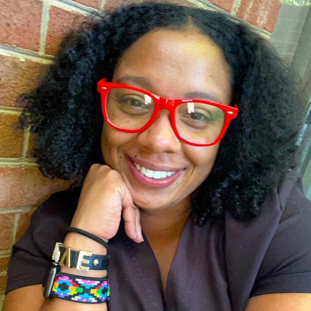 Meet your Posher, Briana